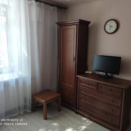 Квартира У Львові Біля Залізничного Вокзалу На Вулиці Марка Вовчка 8 Kültér fotó